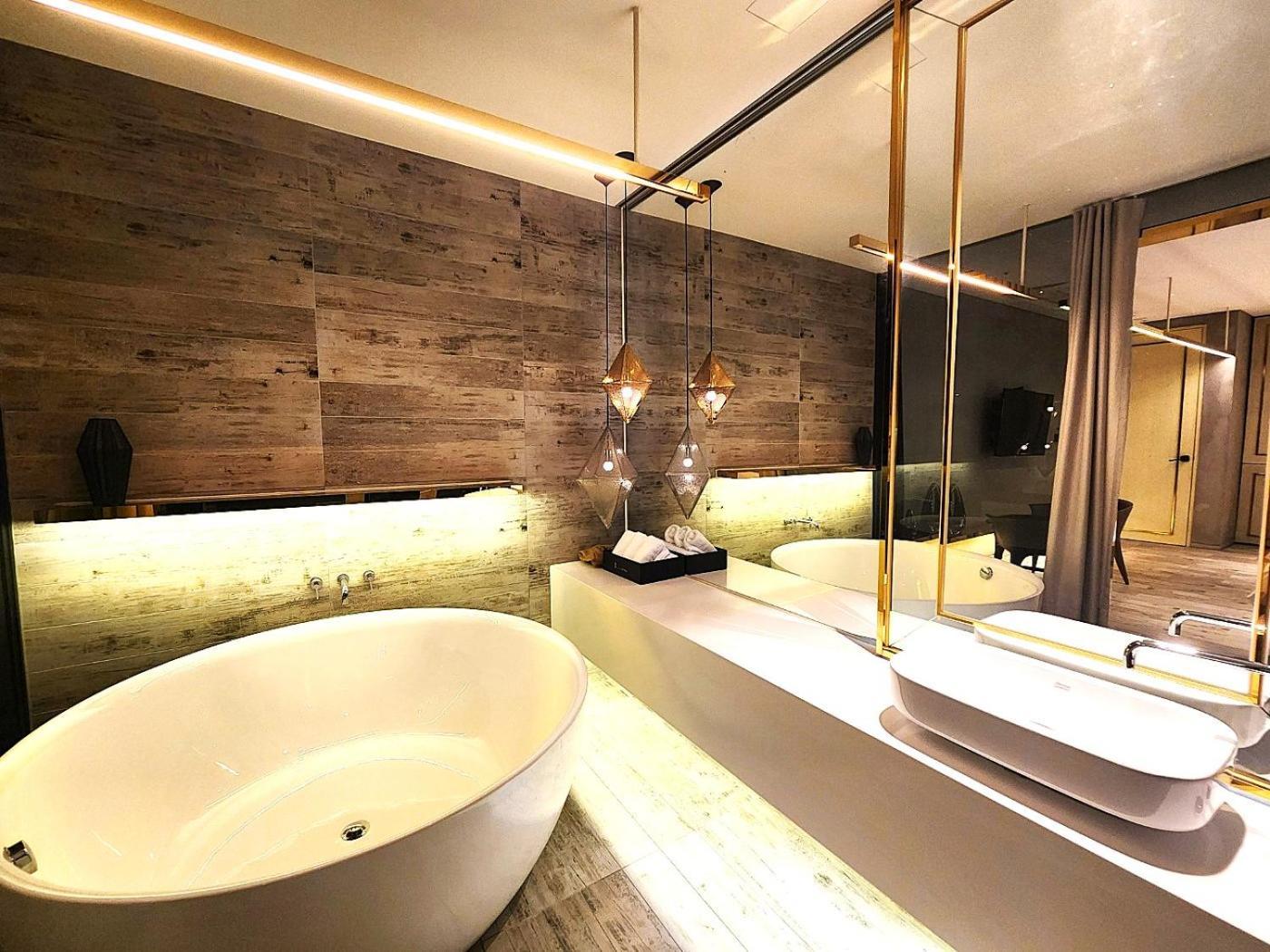 Ischia Hotel Yongin Buitenkant foto